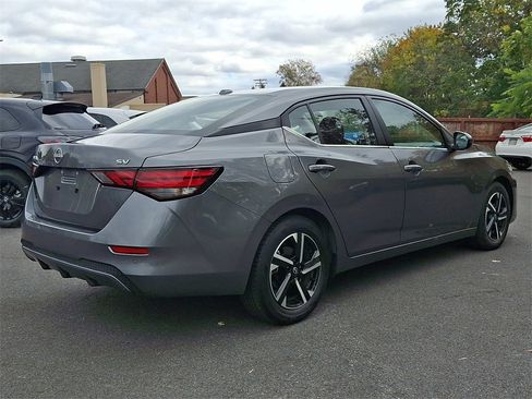 Used 2024 Nissan Sentra SV image 6