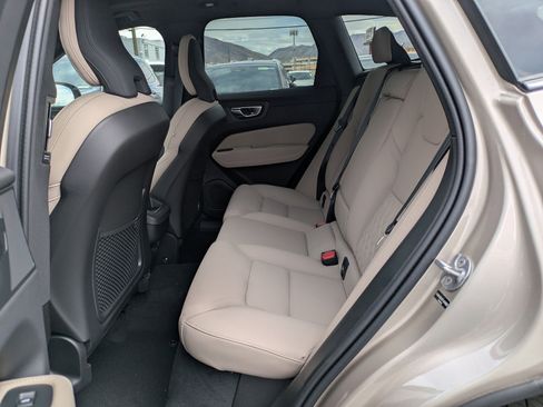 New 2026 Volvo XC60 B5 Plus w/ Protection Package Premier AWD/4WD image 15