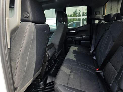 Used 2019 GMC Sierra 1500 Base image 17