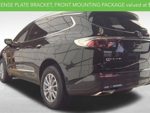 Used 2023 Buick Enclave Essence AWD/4WD image 5