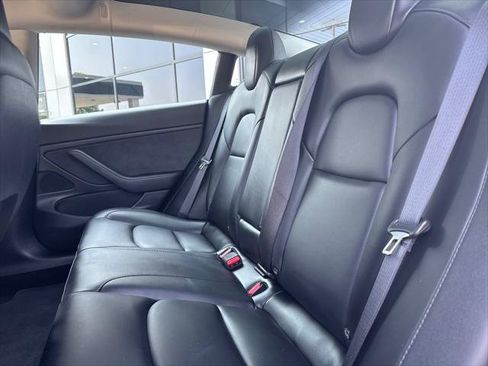 Used 2020 Tesla Model 3 Long Range AWD/4WD image 14