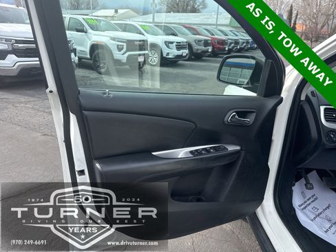 Used 2016 Dodge Journey SXT w/ Comfort/Convenience Group image 10