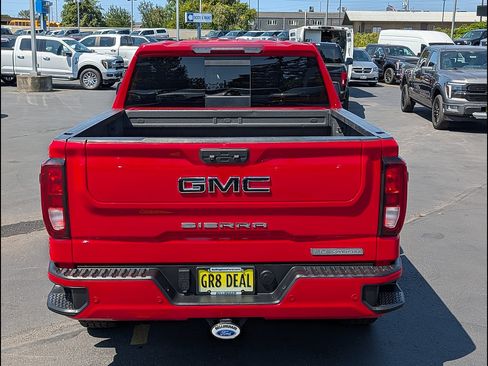 Used 2022 GMC Sierra 1500 Elevation w/ Elevation Premium Package AWD/4WD image 8