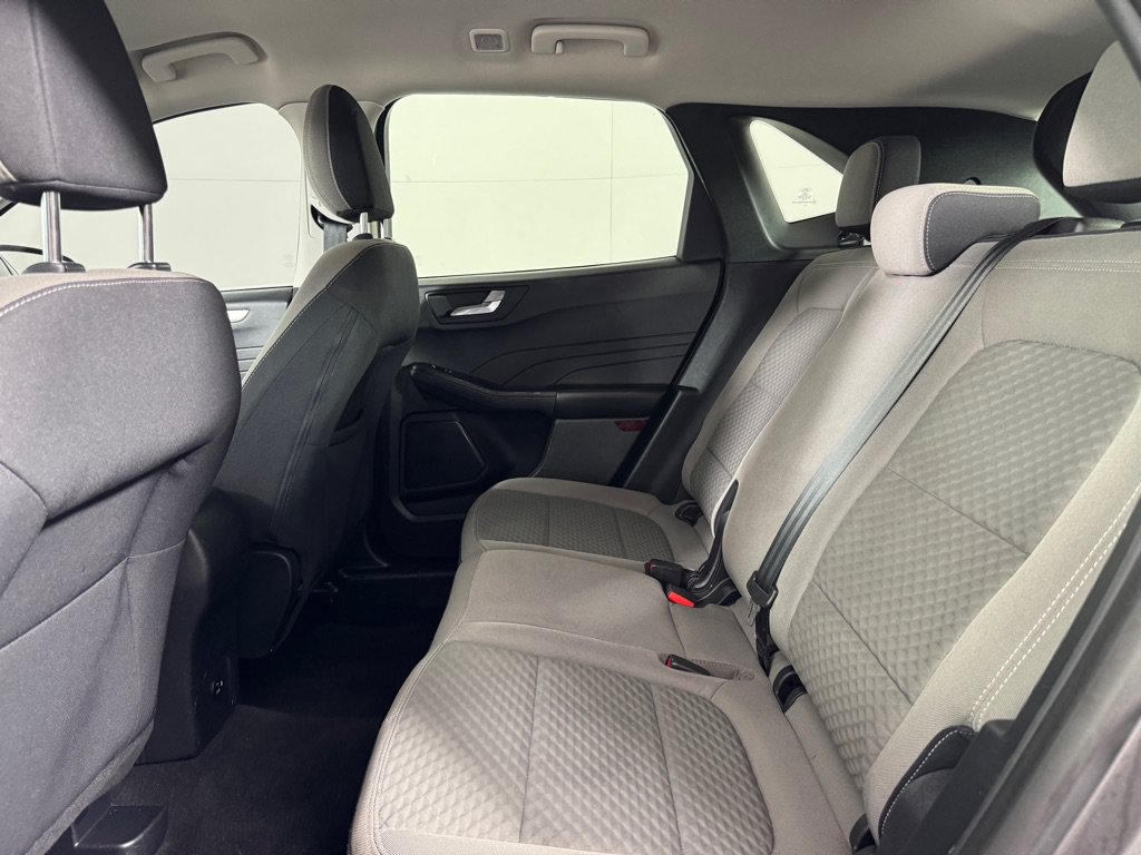 Used 2021 Ford Escape SE FWD image 19