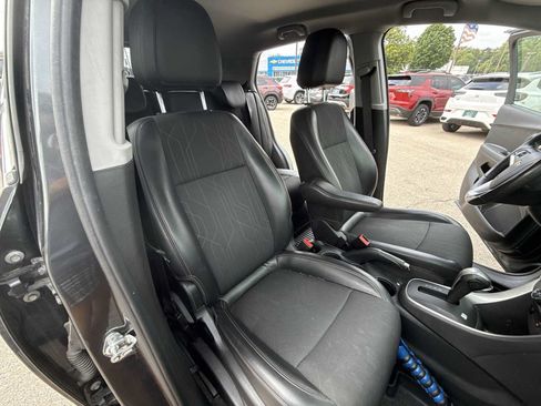 Certified 2018 Chevrolet Trax LT w/ LT Convenience Package FWD image 25