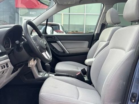 Used 2018 Subaru Forester 2.5i Premium w/ All-Weather Package AWD/4WD image 5