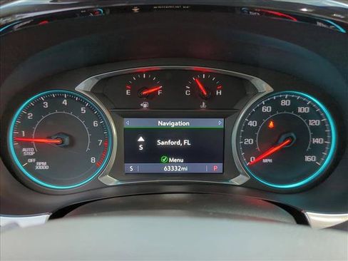 Used 2020 Chevrolet Traverse Premier w/ LPO, Blackout Package FWD image 11