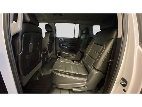 Used 2016 GMC Yukon XL Denali image 14