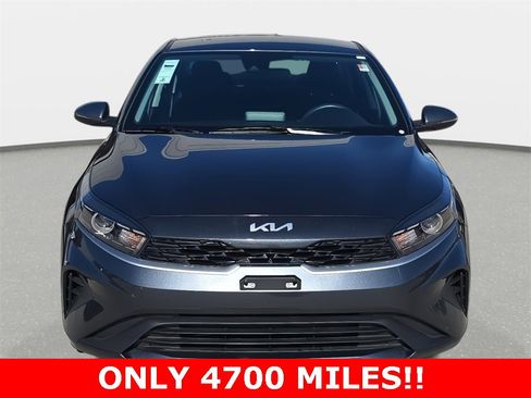 Used 2024 Kia Forte LXS w/ LXS Technology Package image 2
