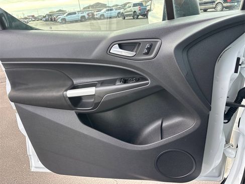 Used 2016 Ford Transit Connect XLT image 21