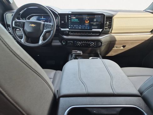 Used 2024 Chevrolet Silverado 1500 LTZ w/ LTZ Premium Texas Edition AWD/4WD image 3