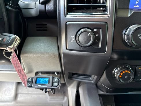 Used 2020 Ford F150 XLT w/ Equipment Group 302A Luxury AWD/4WD image 13