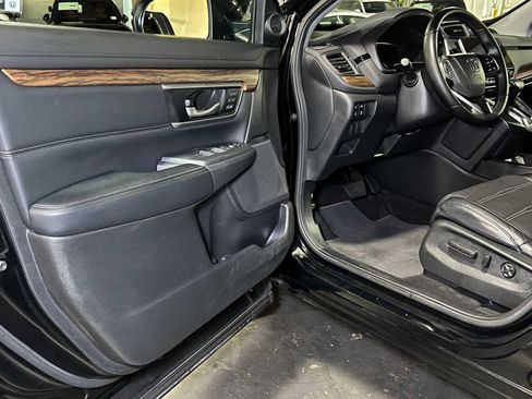 Used 2017 Honda CR-V Touring image 21