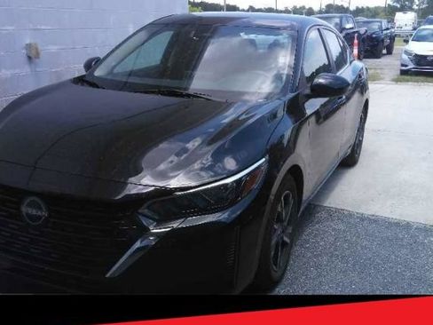 Used 2024 Nissan Sentra SV FWD image 1
