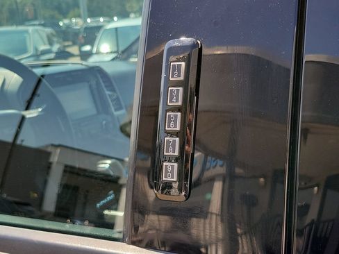 Certified 2019 Ford F150 XLT w/ Equipment Group 302A Luxury AWD/4WD image 9