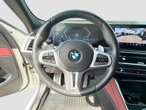 Used 2025 BMW X6 M60i image 38
