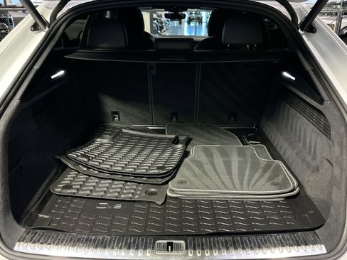 Used 2019 Audi Q8 Premium Plus image 36