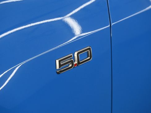 Used 2025 Ford Mustang GT Premium image 11