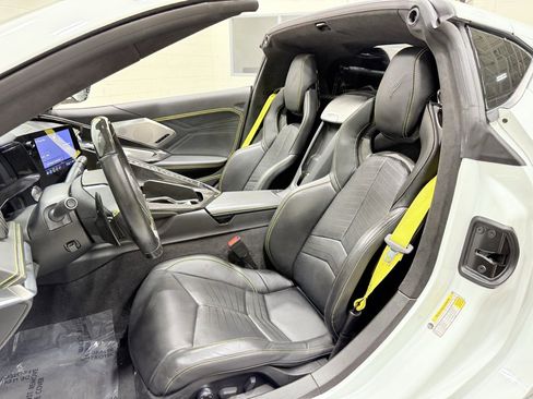 Used 2023 Chevrolet Corvette Z06 image 46