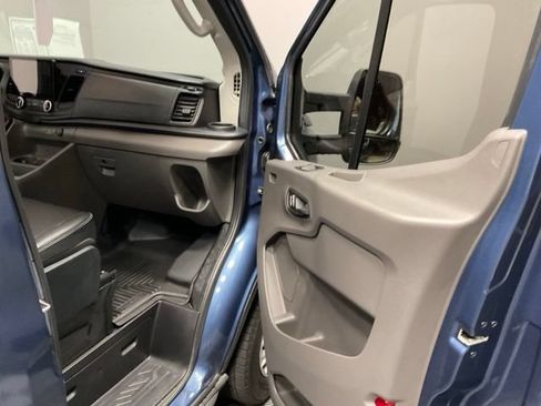 Used 2023 Ford Transit 350 Medium Roof RWD image 10