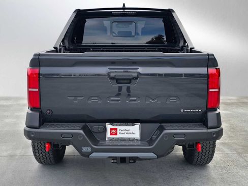 Certified 2025 Toyota Tacoma 4x4 Double Cab Hybrid image 4