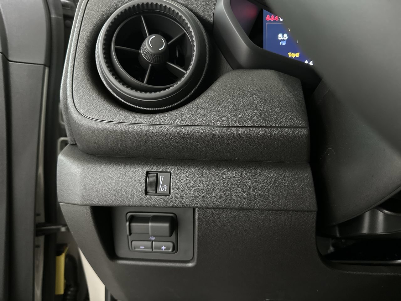 New 2026 Chevrolet Colorado Trail Boss AWD/4WD image 55