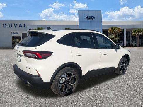 New 2026 Ford Escape ST-Line Select w/ Tech Pack #2 image 4