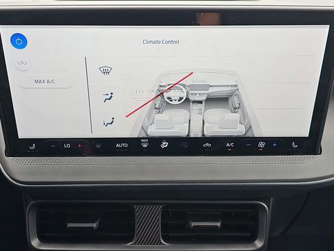 New 2025 Ford Maverick XLT w/ Equipment Group 301A image 20