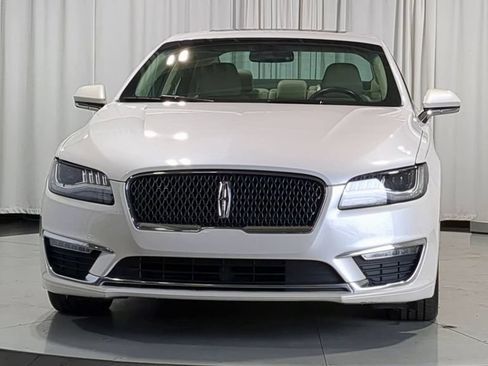 Used 2019 Lincoln MKZ Reserve w/ Reserve Plus Package FWD image 4