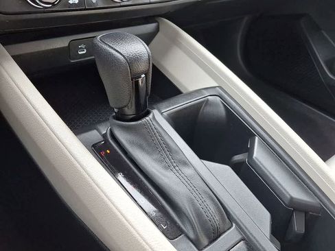 Certified 2023 Honda Accord LX image 12