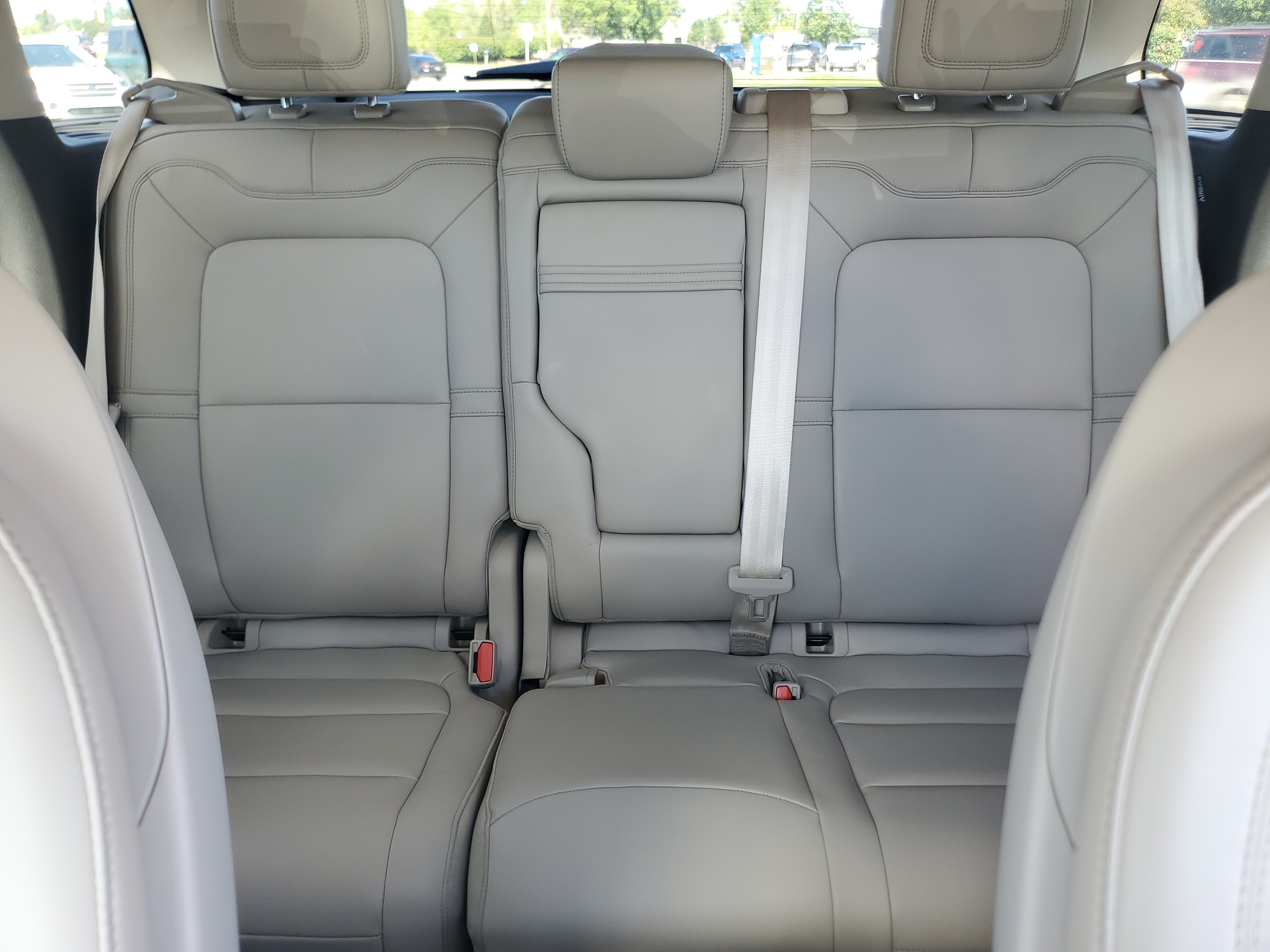 Certified 2023 Lincoln Corsair AWD image 19
