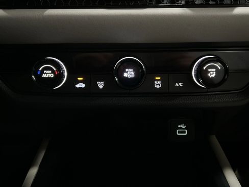 Used 2023 Honda HR-V LX image 19