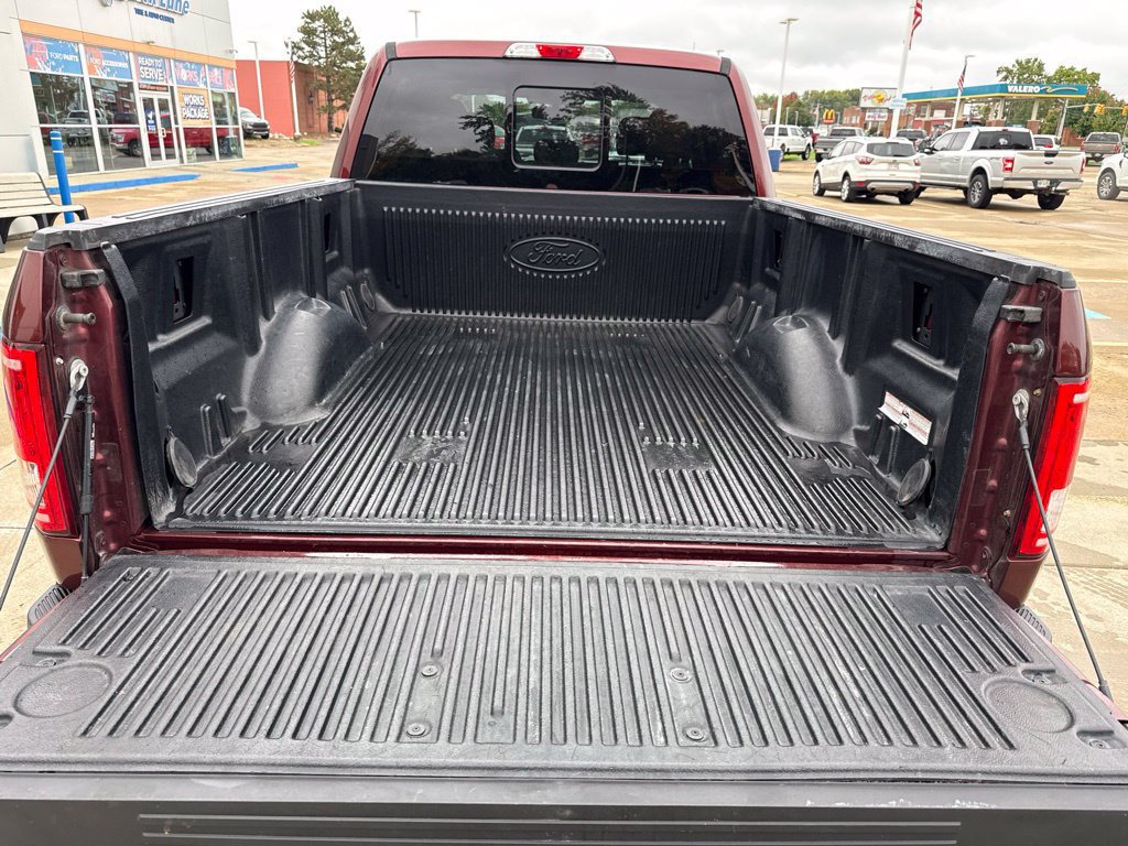Used 2017 Ford F150 XLT w/ Equipment Group 302A Luxury AWD/4WD image 28