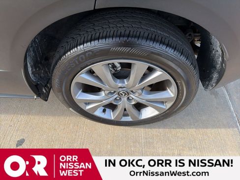 Used 2025 MAZDA CX-30 AWD 2.5 S w/ Preferred Package image 9