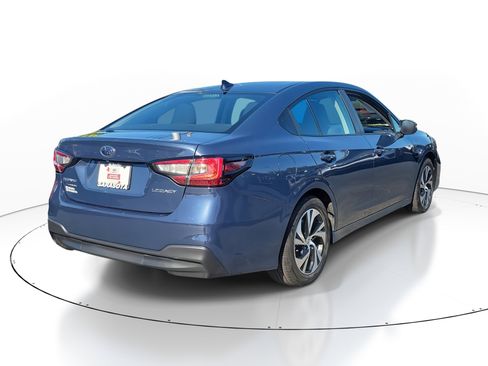 Used 2024 Subaru Legacy Premium image 6