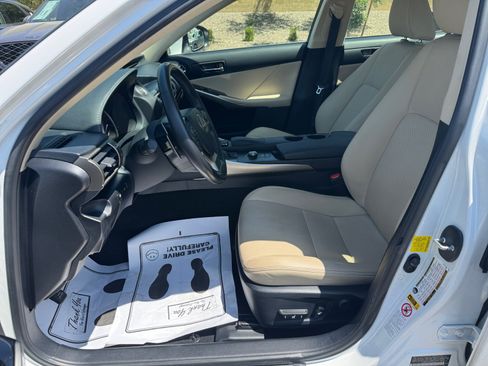 Used 2015 Lexus IS 250 w/ Navigation System Package RWD image 14