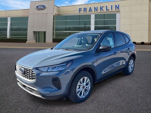 New 2026 Ford Escape Active w/ Tech Pack #1 AWD/4WD image 3