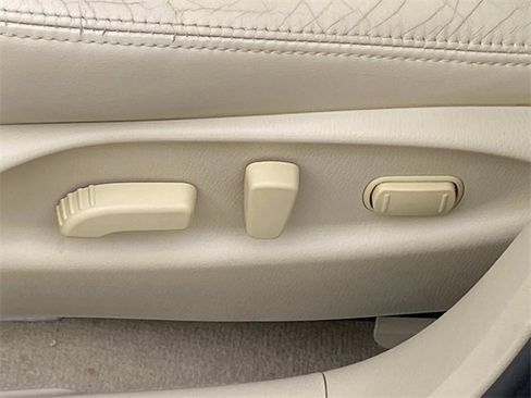 Used 2015 INFINITI Q70 3.7 image 15