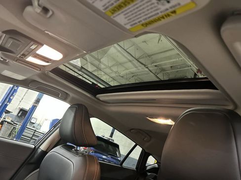 Certified 2024 Subaru Crosstrek 2.5i Limited image 24