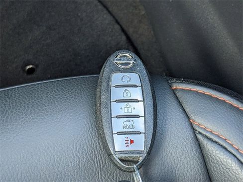 Used 2021 Nissan Sentra SR w/ SR Premium Package image 27