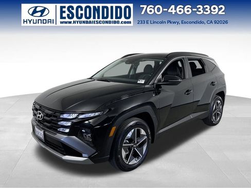 Certified 2025 Hyundai Tucson SEL image 1