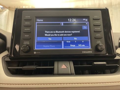Used 2022 Toyota RAV4 XLE w/ Convenience Package AWD/4WD image 28
