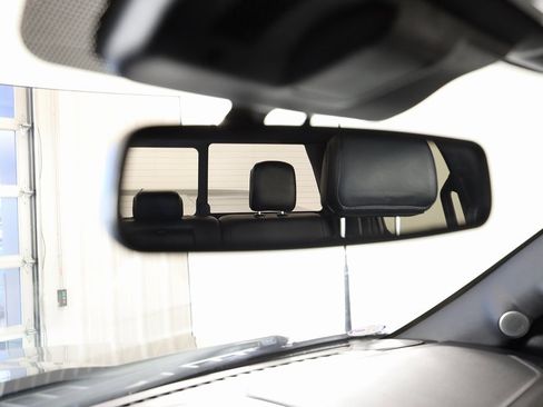 Used 2021 Ford F150 Lariat w/ Equipment Group 502A High image 26