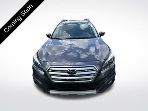 Used 2015 Subaru Outback 2.5i Limited AWD/4WD image 2