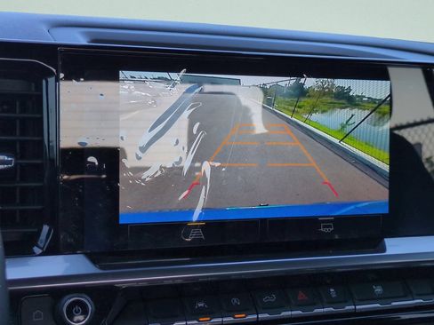 Used 2023 Chevrolet Silverado 1500 RST RWD image 16