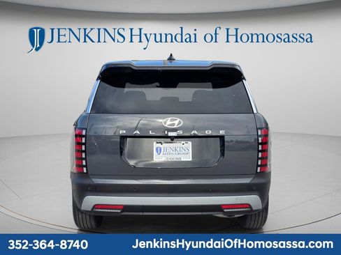 New 2026 Hyundai Palisade SE FWD image 3