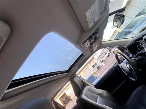 Used 2019 Toyota 4Runner Limited image 13