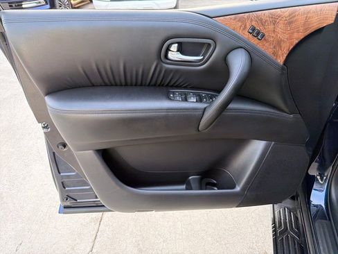 Certified 2024 Nissan Armada SL w/ Captain's Chairs Package AWD/4WD image 17