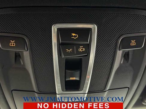 Used 2018 Mercedes-Benz GLE 350 4MATIC image 37