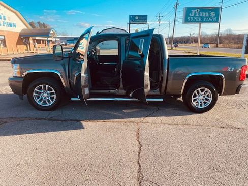 Used 2011 Chevrolet Silverado 1500 LT w/ All-Star Edition image 7